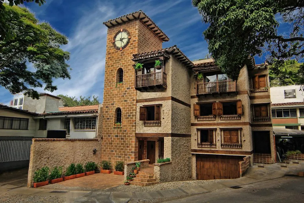 Casa Del Reloj Aparthotel Medellin