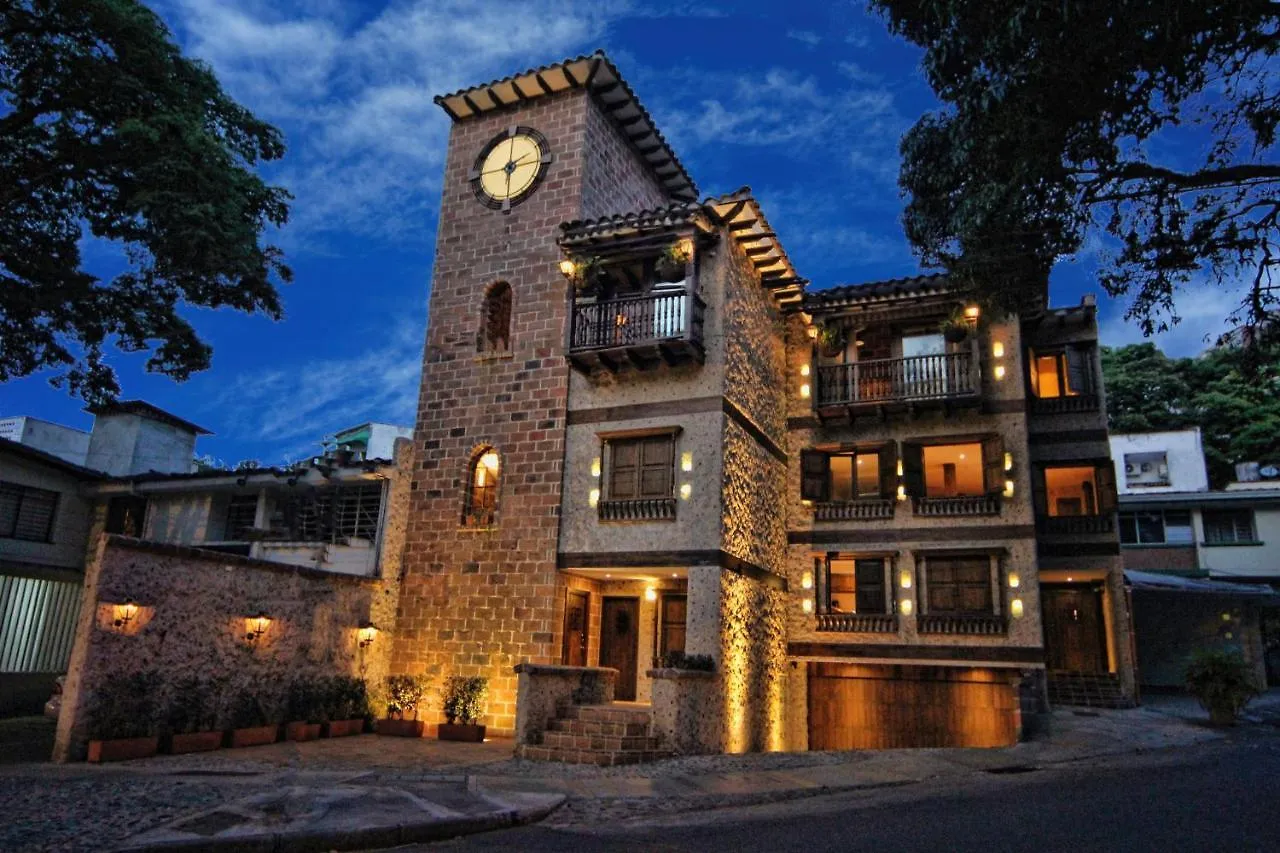 Casa Del Reloj Aparthotel Medellin