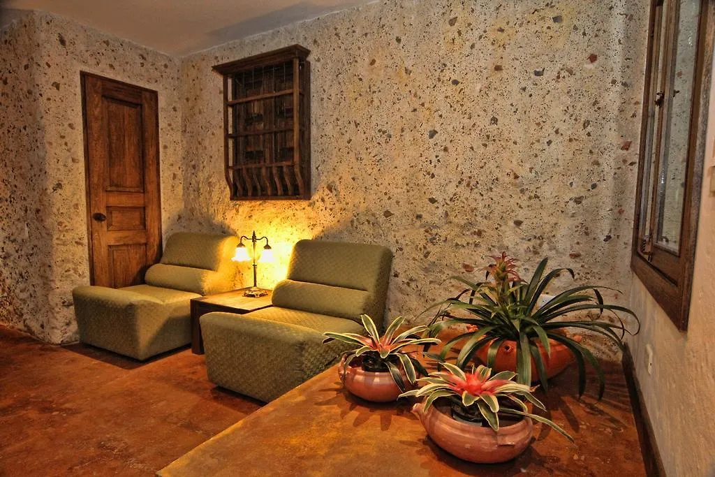 אפרטהוטל מדיין Casa Del Reloj 2*,  קולומביה
