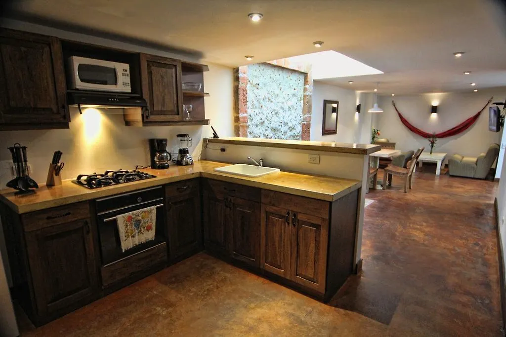 ** מלון דירות אפרטהוטל מדיין Casa Del Reloj קולומביה