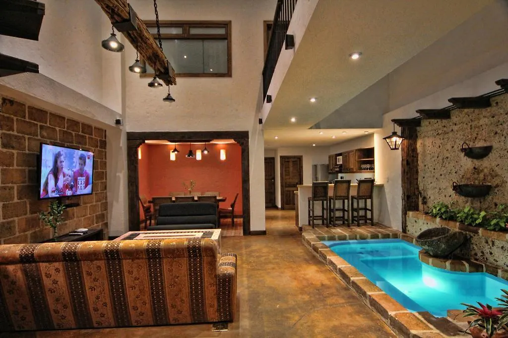 אפרטהוטל מדיין Casa Del Reloj 2*,  קולומביה