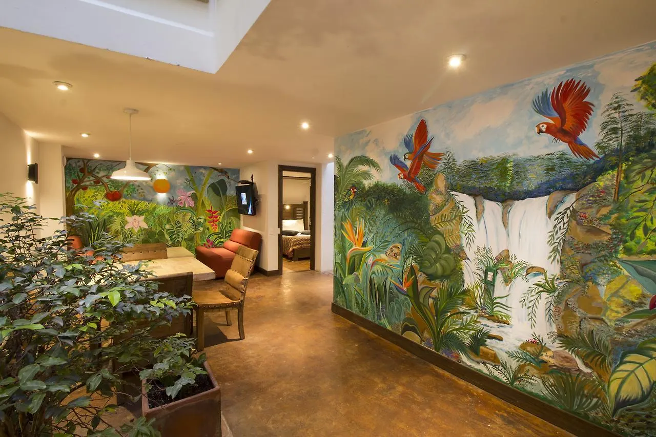 **  Casa Del Reloj Aparthotel Medellin Colombia
