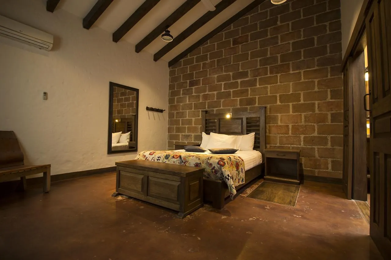 **  Casa Del Reloj Aparthotel Medellin Colombia
