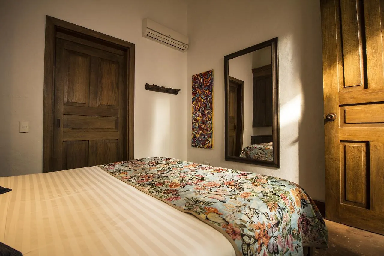 Casa Del Reloj Aparthotel Medellin